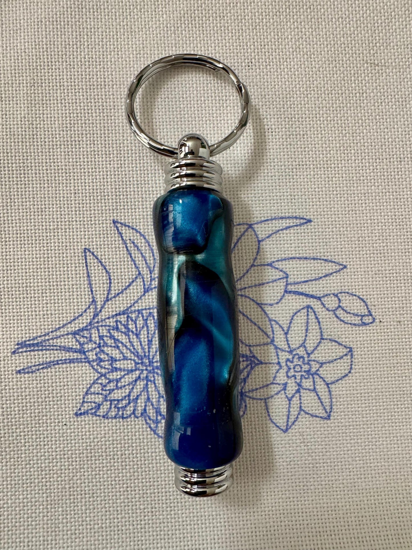 Acrylic Needle Case Keychain: Magnetic Needle Holder