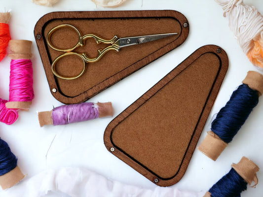 Engraved Cherry Wood Embroidery Scissor Case: Magnetic Closure