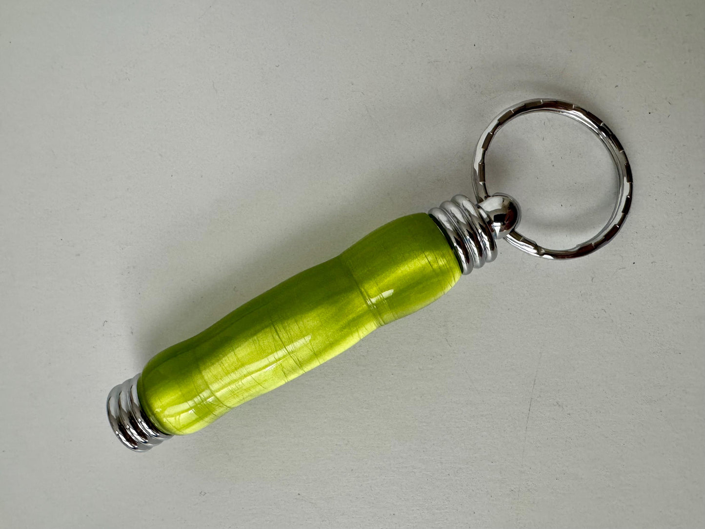 Acrylic Needle Case Keychain: Magnetic Needle Holder